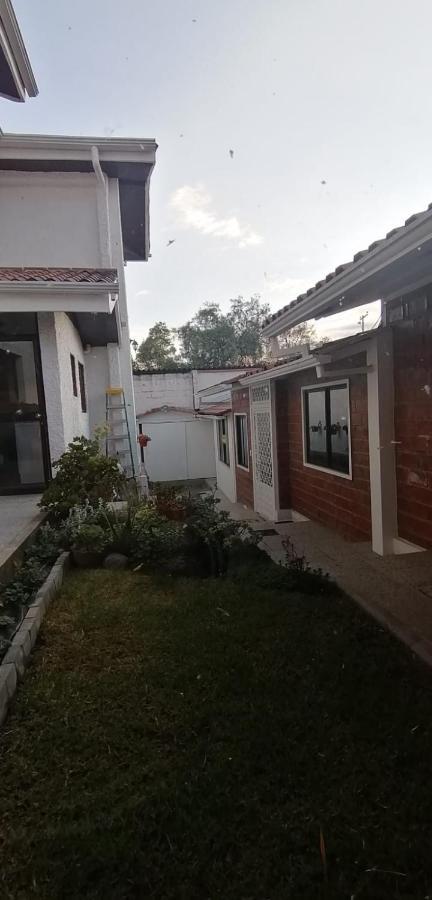 Bed and Breakfast Casatodosantos Cuenca Zewnętrze zdjęcie
